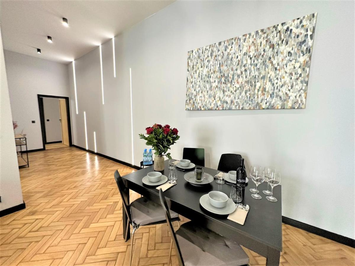 Luxury 100M2 Loft Design-Apartment At Wawel + Netflix Krakow Bagian luar foto